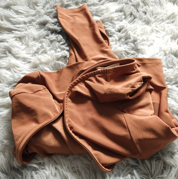 Olive Tree Bronze top - Picture 10 of 11